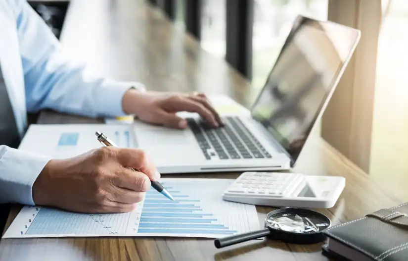Formación en finanzas para mejorar tu futuro profesional